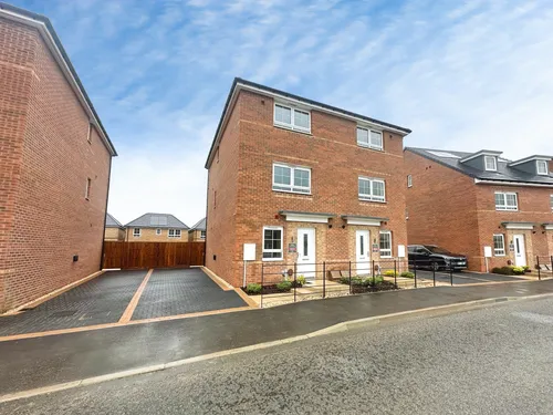 Azalea Lane, Witham St. Hughs, LINCOLNphoto