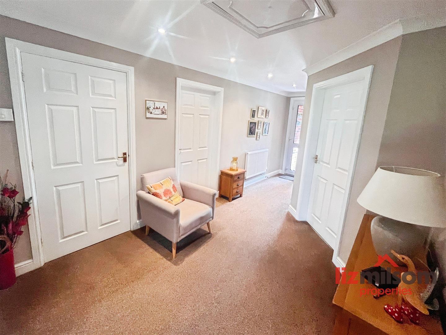 Ravenwood, Swadlincote Image 9