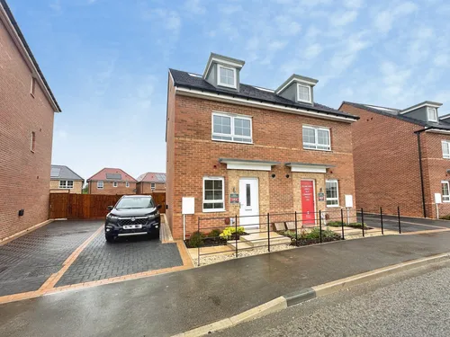Azalea Lane, Witham St. Hughs, LINCOLNphoto