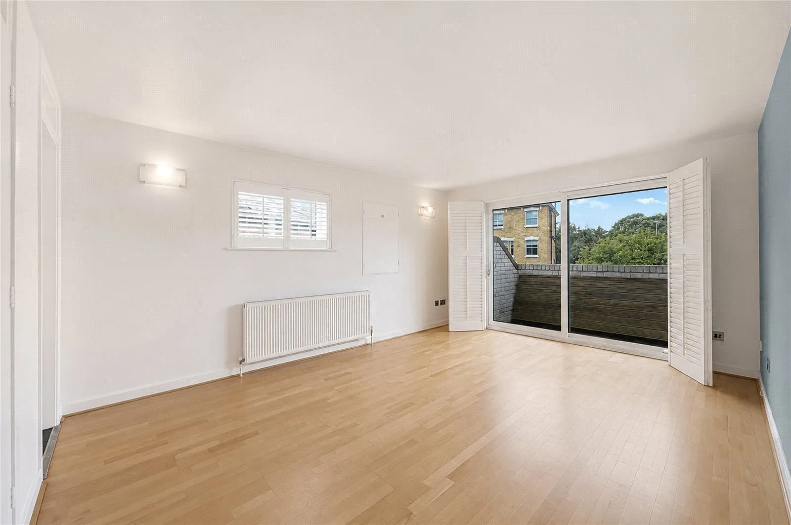 Wood Lane, Highgate, London, N6
