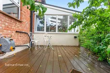 Coneybury, Bletchingley, Redhill