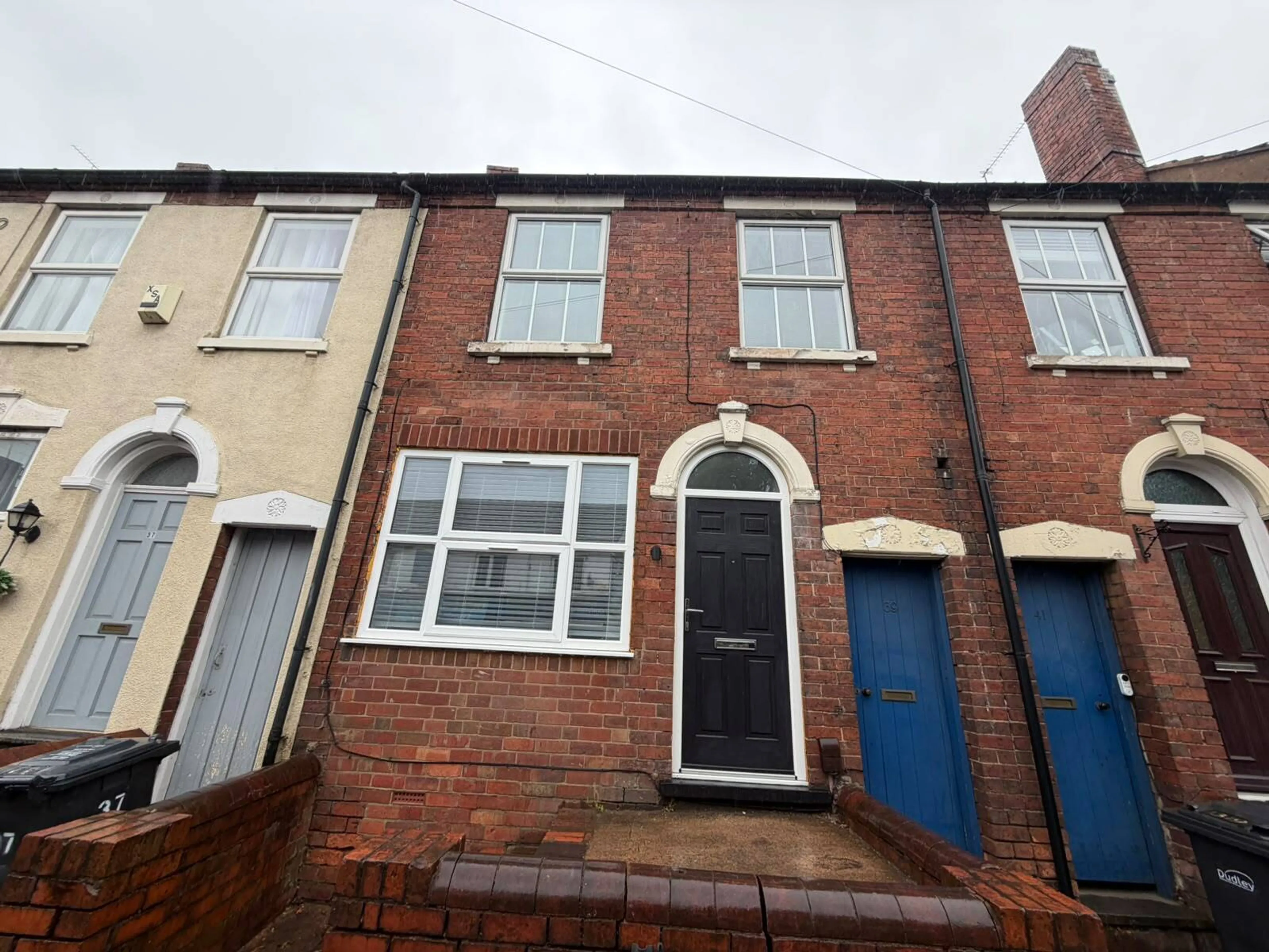 Property photo 0