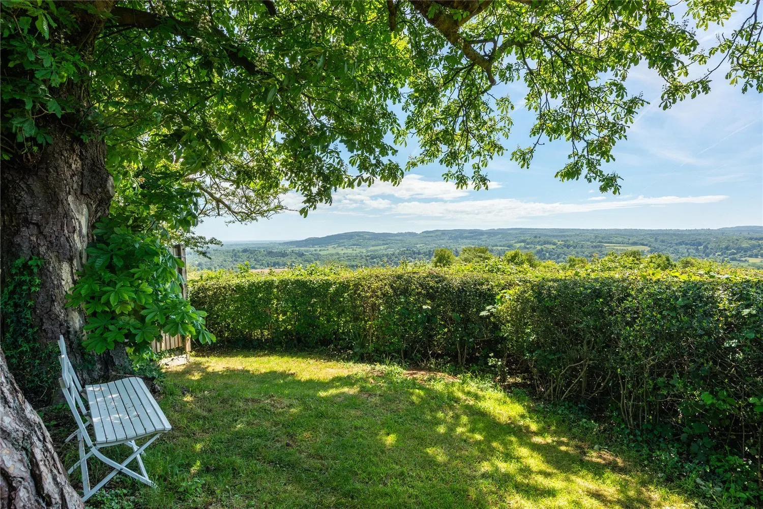 Lime Tree Cottages, Ranmore Common, RH5 photo 4