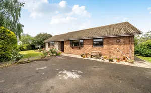 Monkton Heathfield, Taunton, Somerset, TA2 photo