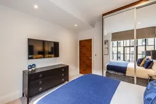 Rainville Road, LONDON