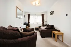 Cousins Drive, Aylesbury