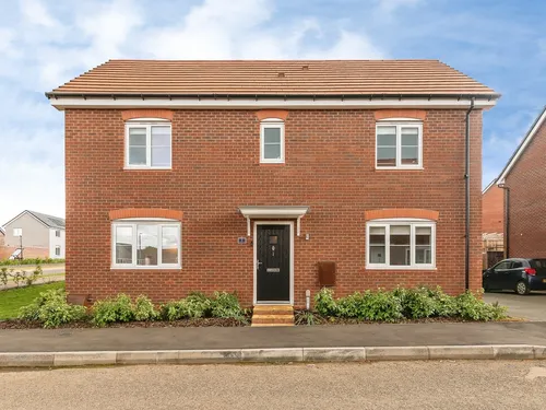 Mary Close, Edwalton, NOTTINGHAMphoto
