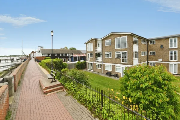 Belvedere Court, Burnham-on-Crouch, E...