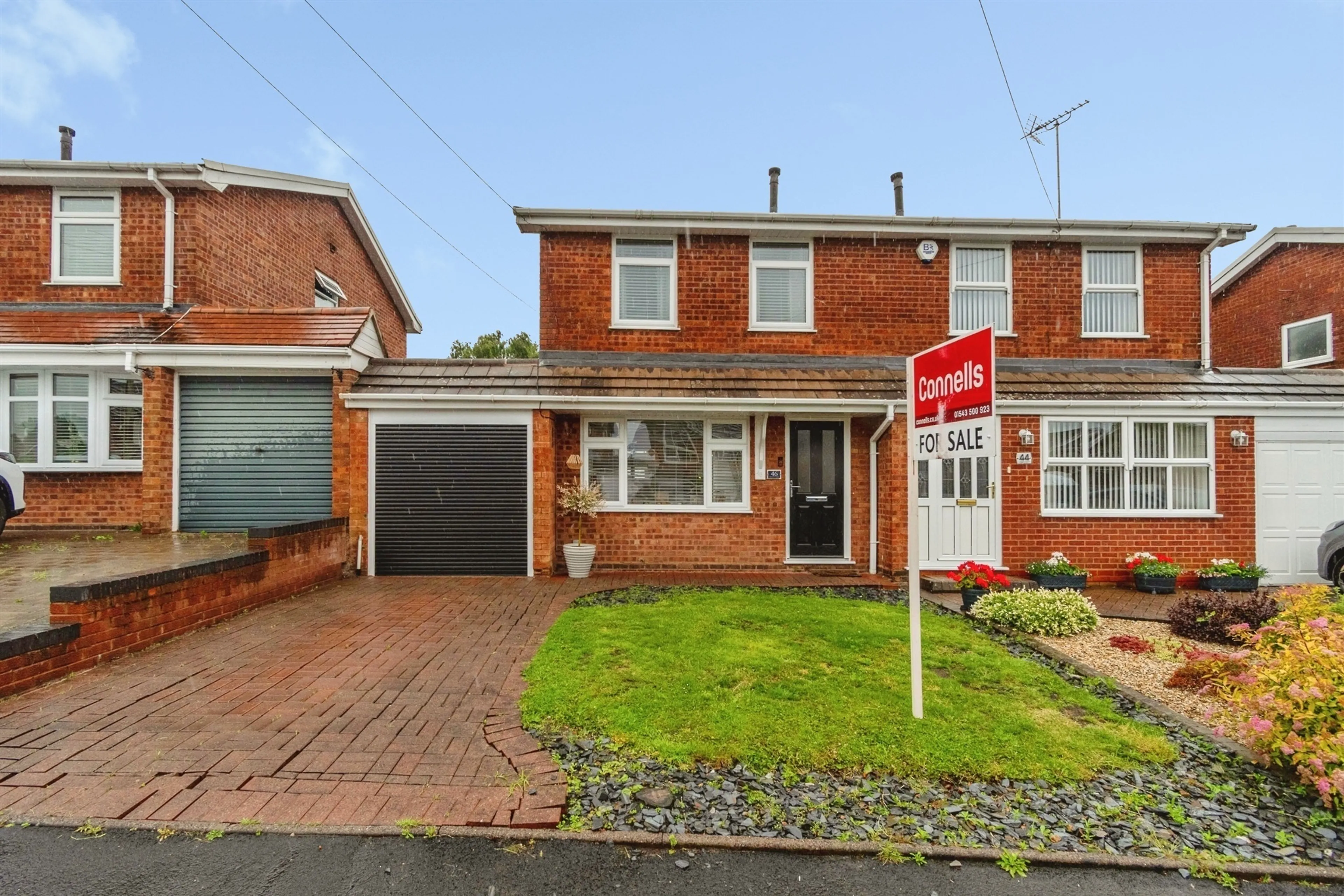 Property at Eagle Close, Walsall
