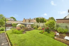 Lynnwood Gardens, Pudsey