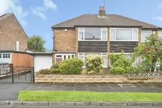 Lynnwood Gardens, Pudsey