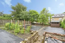 Lynnwood Gardens, Pudsey