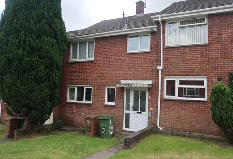 Frost Place, Blackwood, NP12 