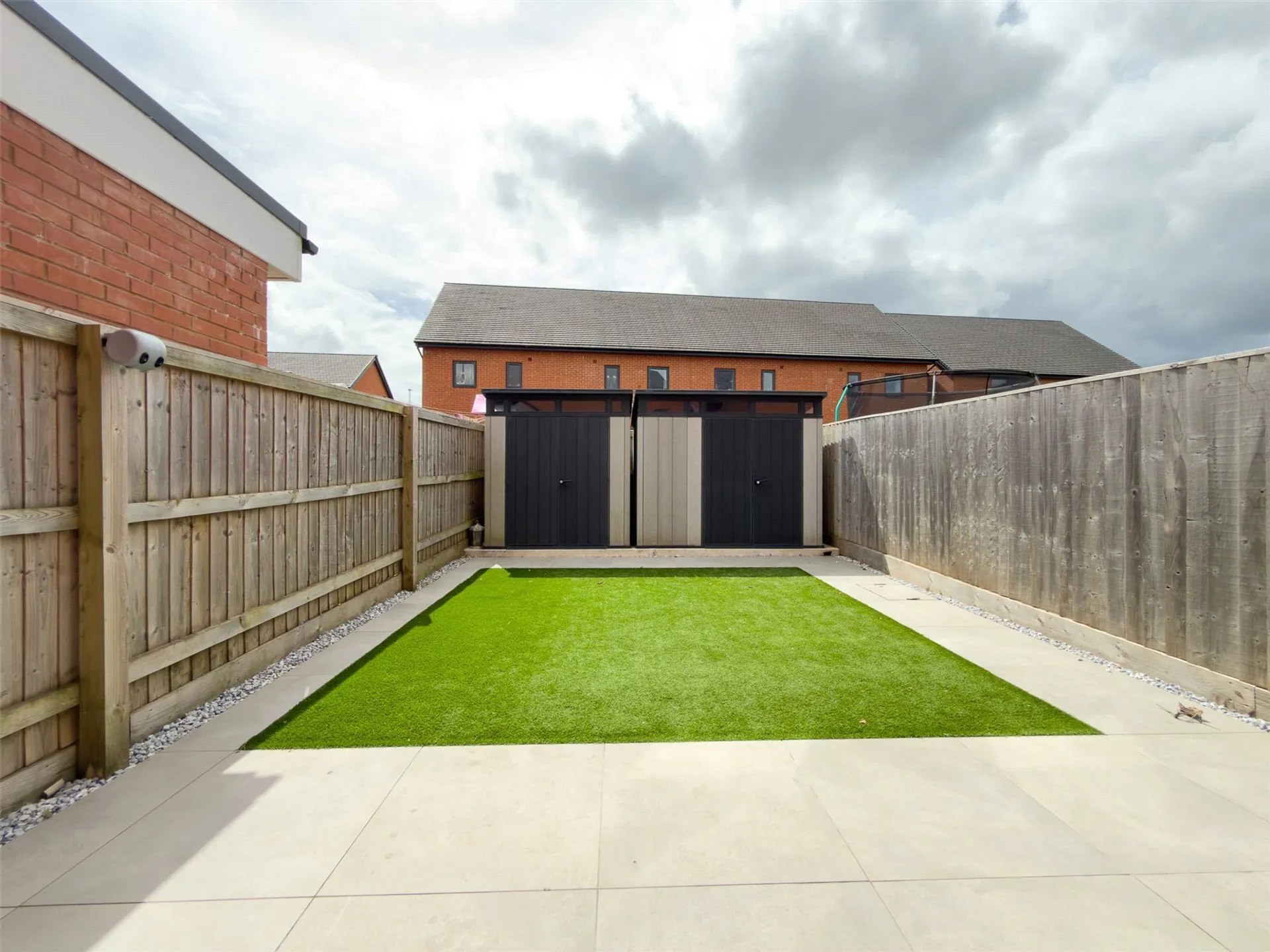Property photo top 1