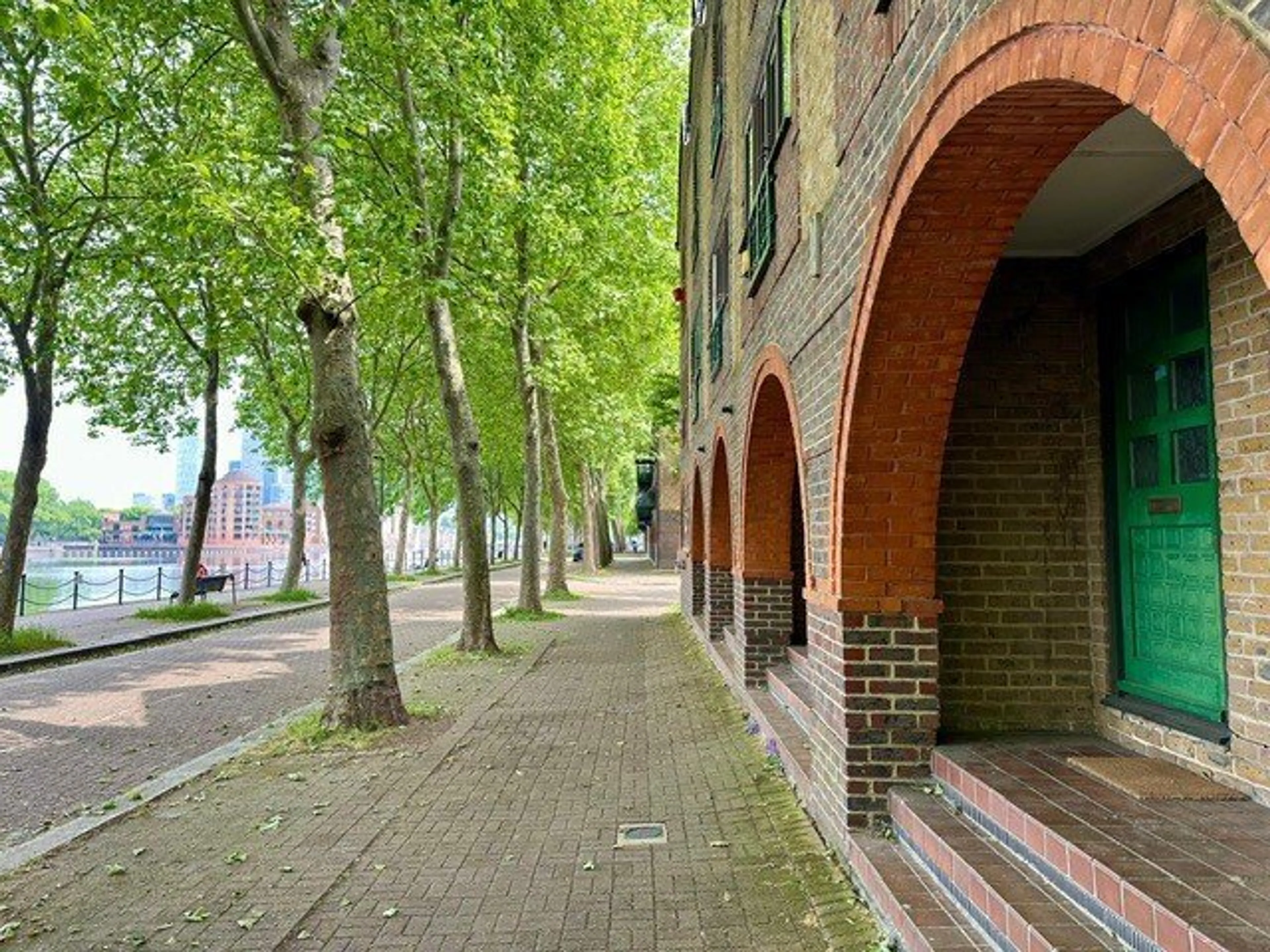 Photo 0