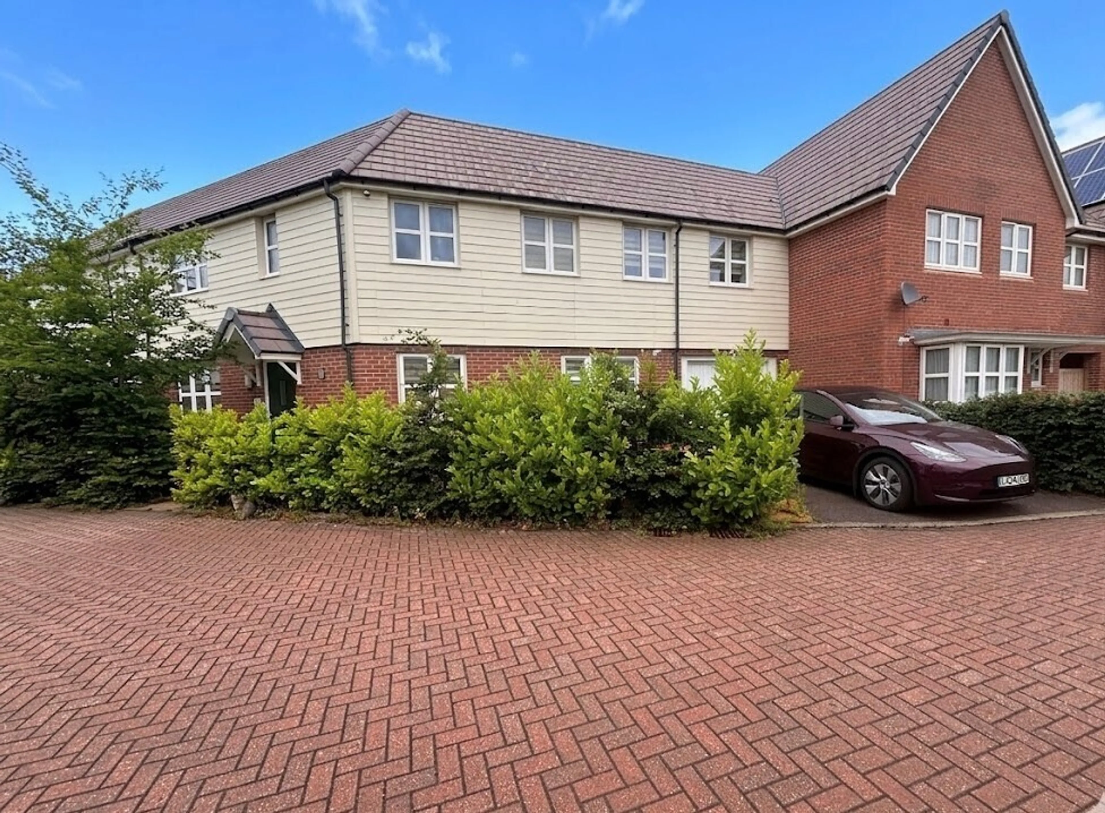 Property photo 0