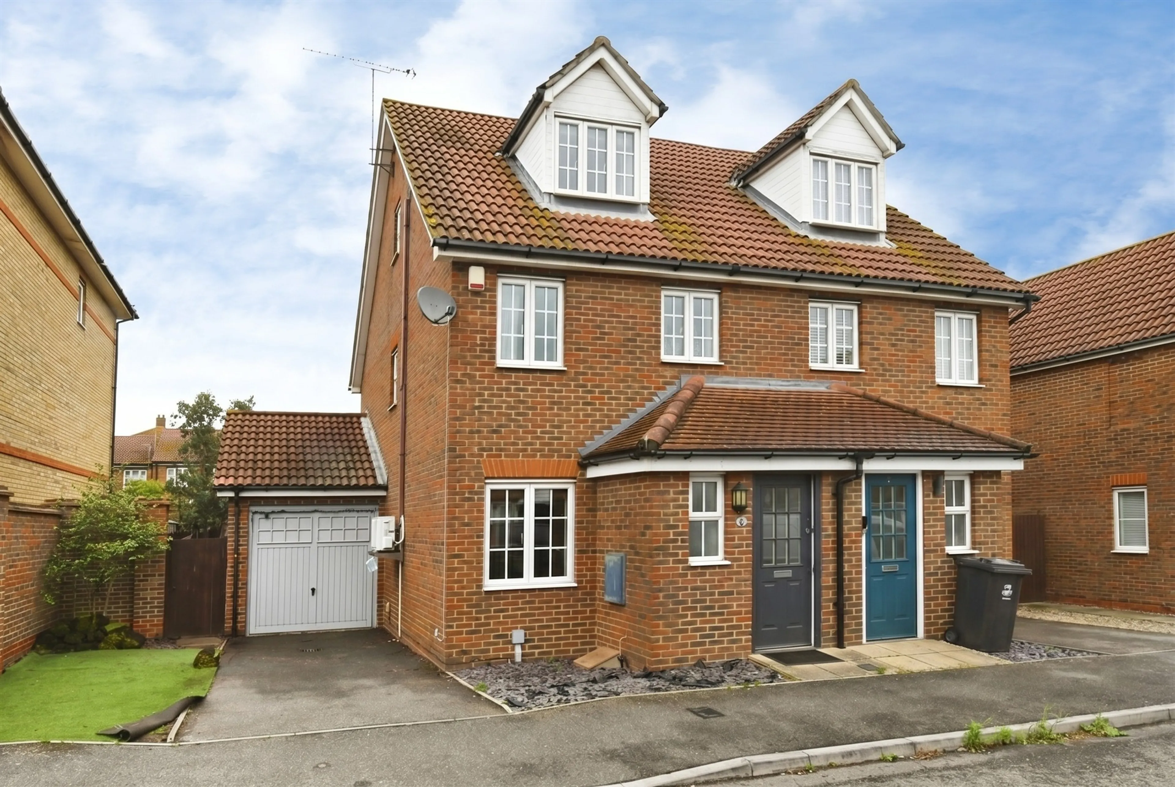 Property photo 0