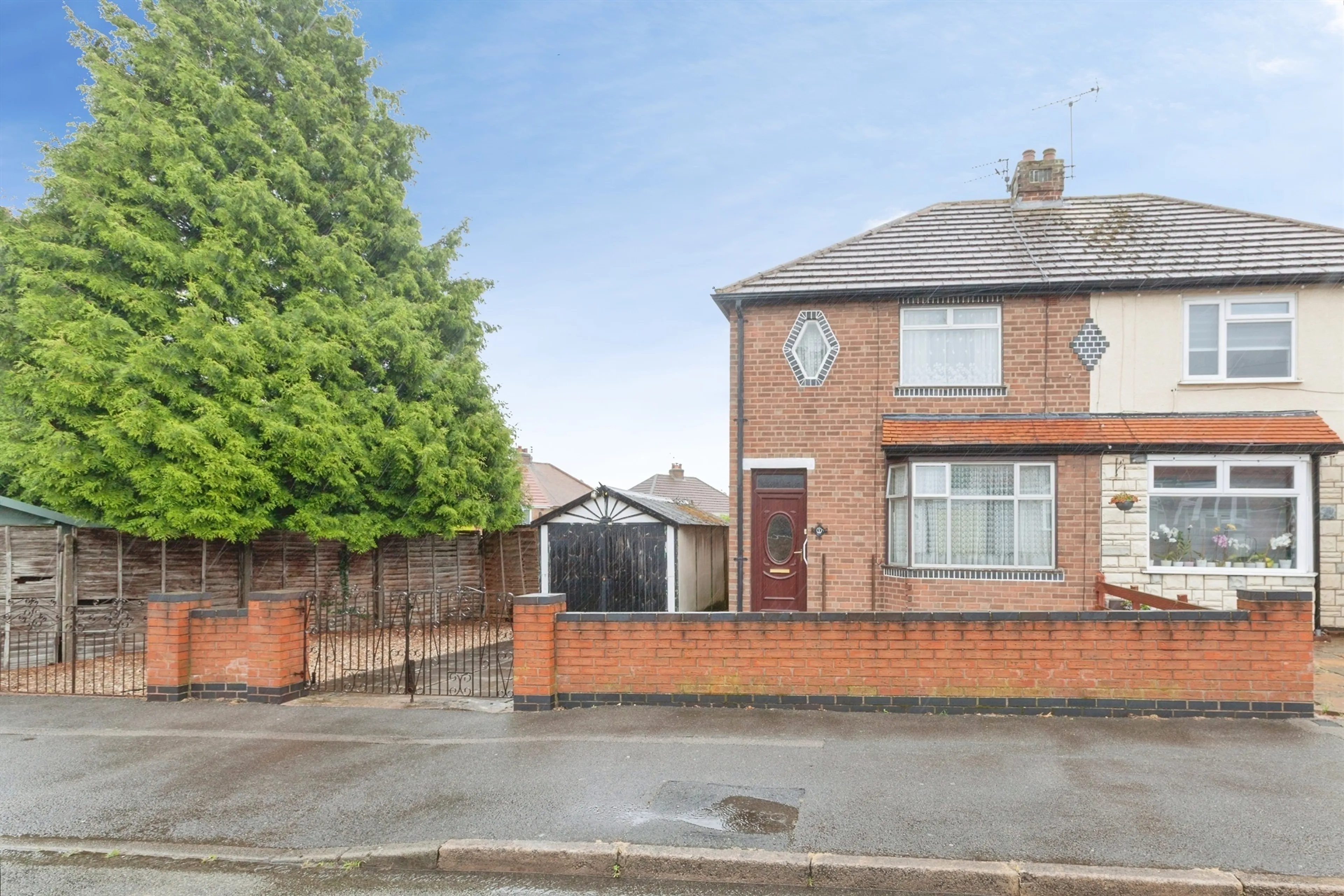 Property photo 0