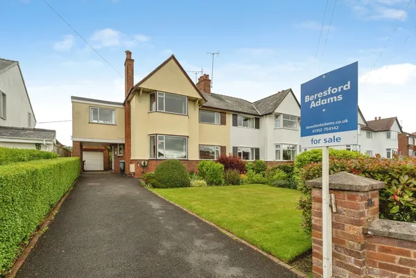 Bryn Awelon, Mold, Flintshire, CH7