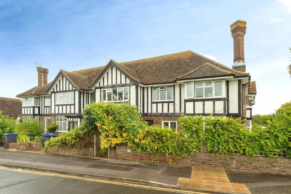 George V Avenue, Worthing, West Susse...