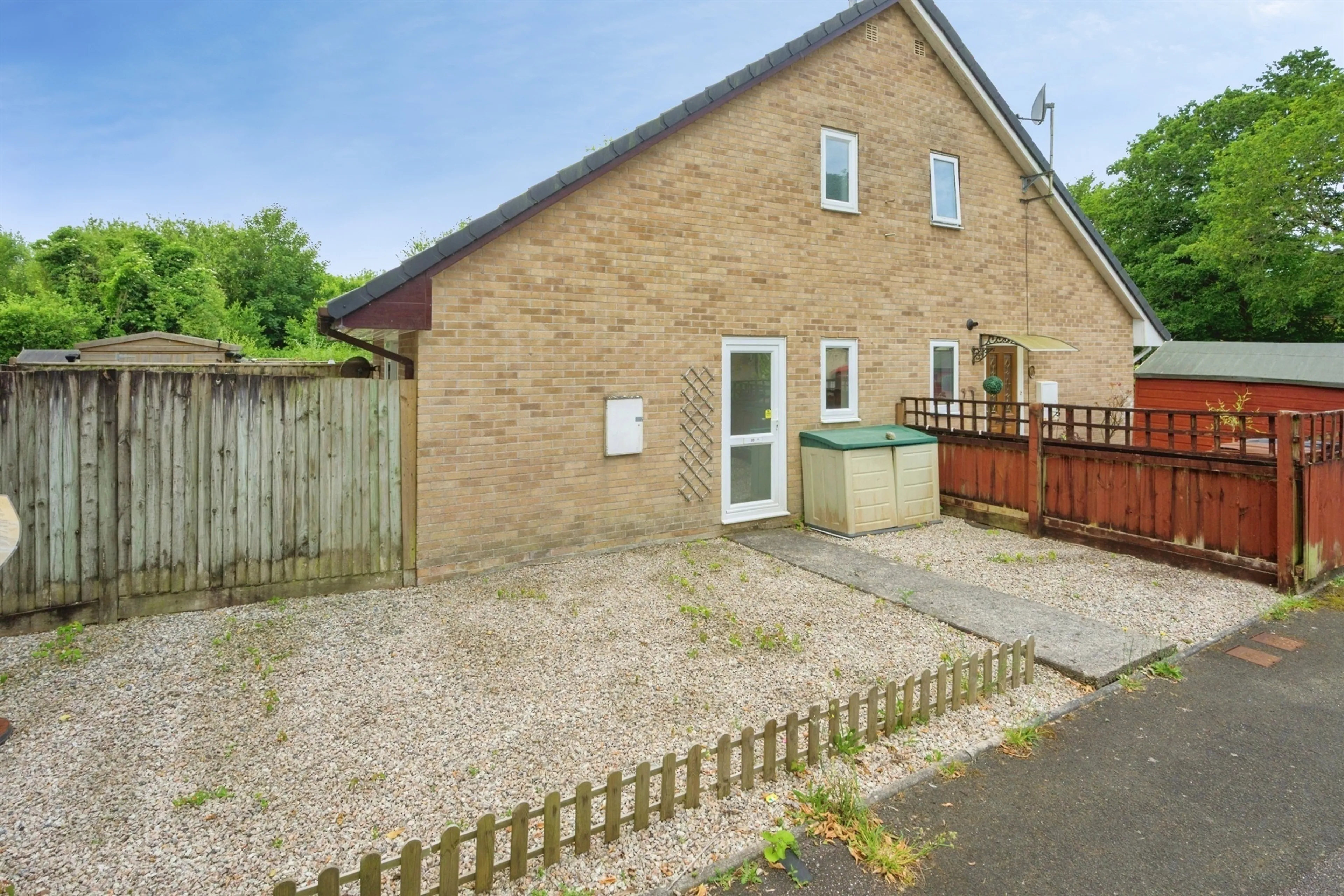 Property photo 0