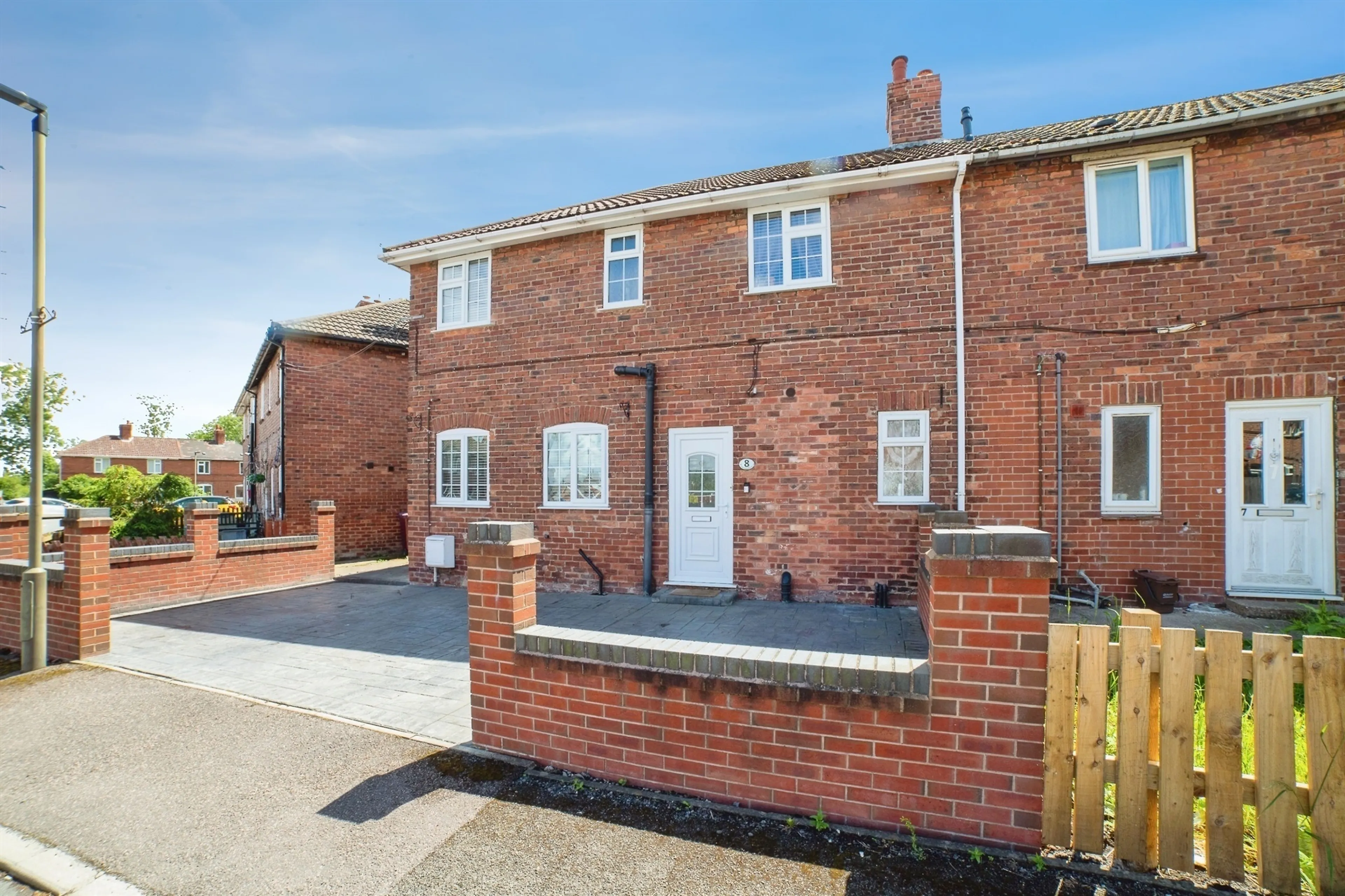 Property photo 0