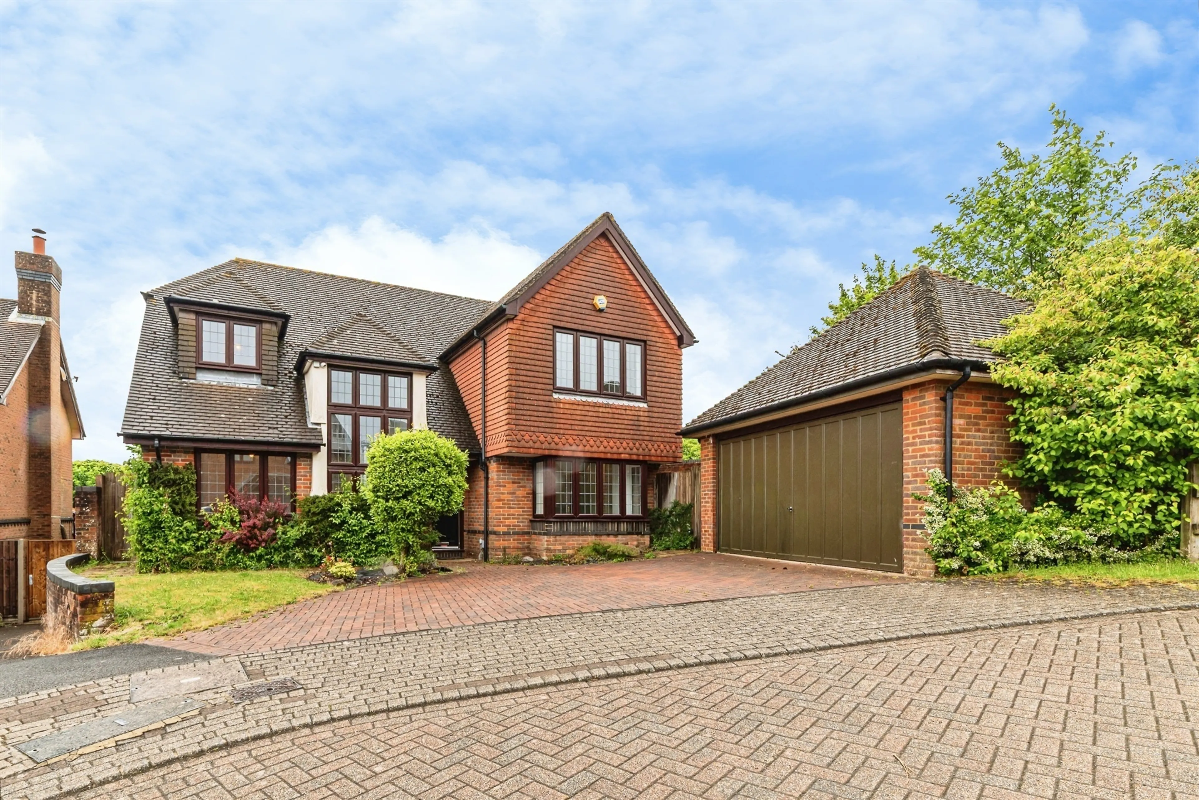 Property photo 0