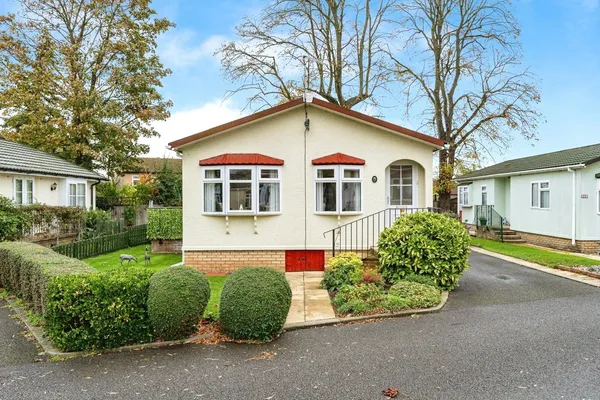 New Orchard Park, Littleport, Ely, Ca...