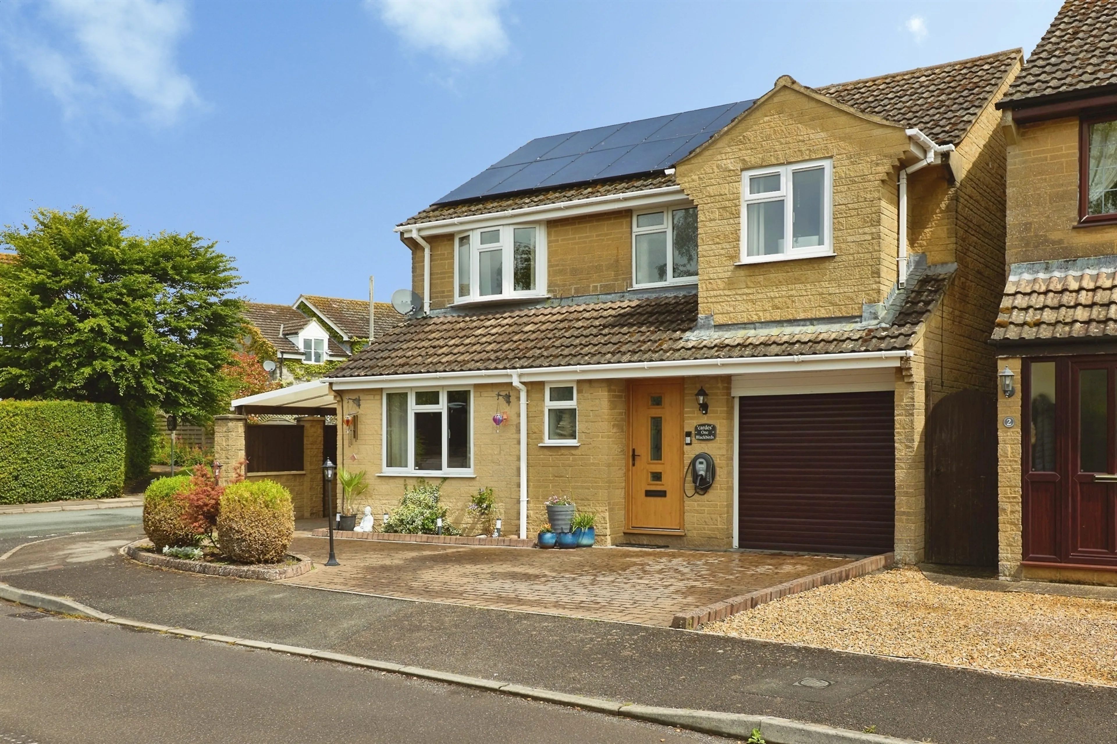 Property photo 0