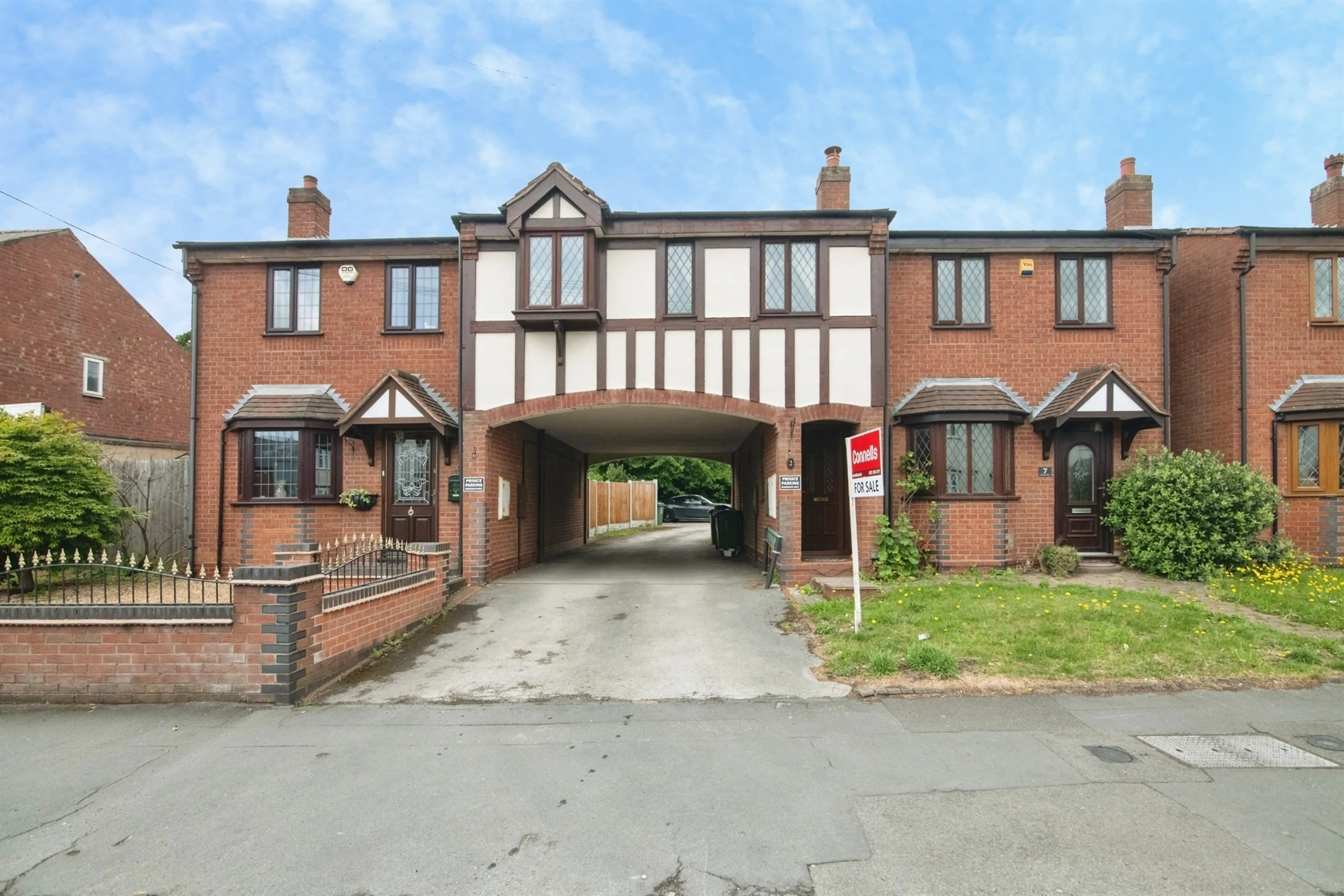 Property photo 0