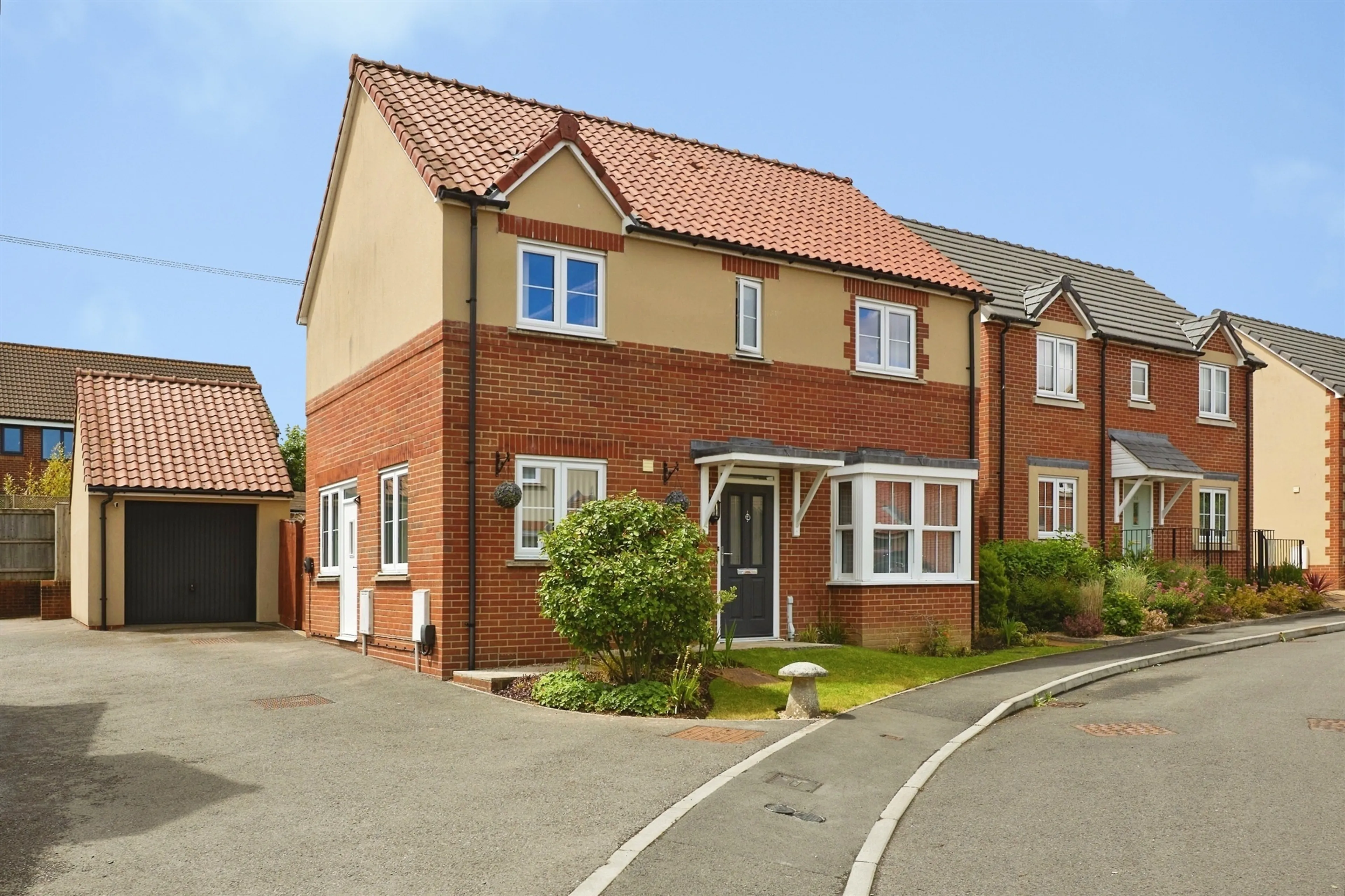 Property photo 0