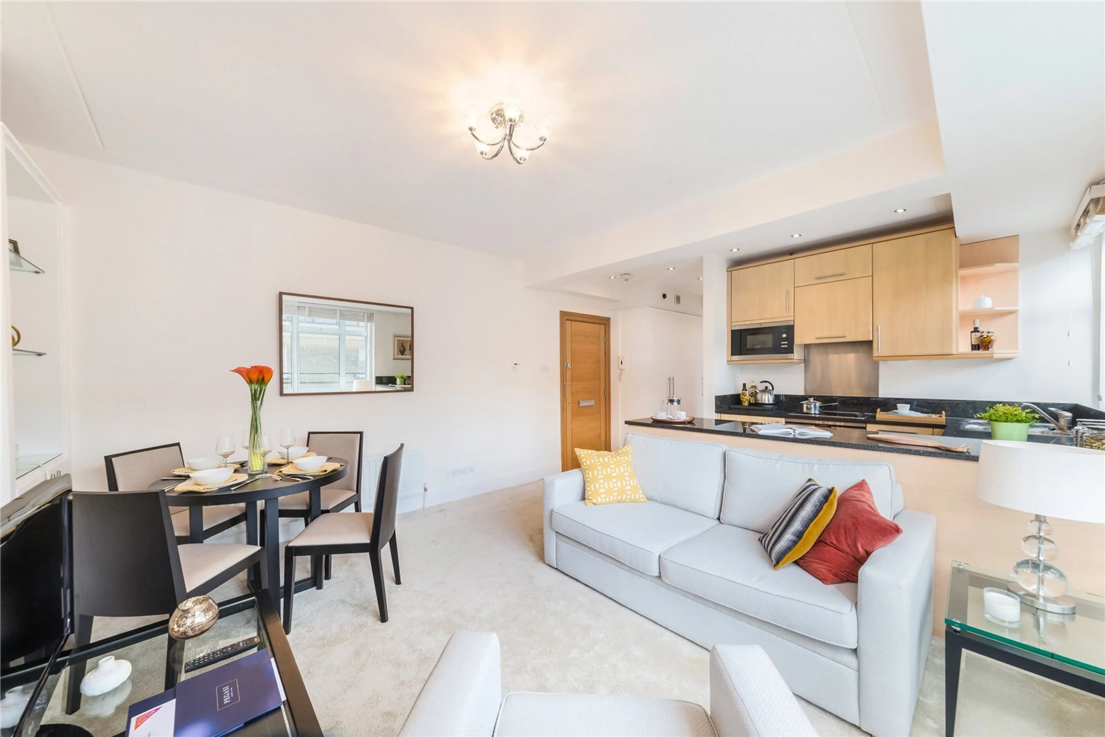 Property at Richmond Court, 200 Sloane Street, Knightsbridge, London, SW1X