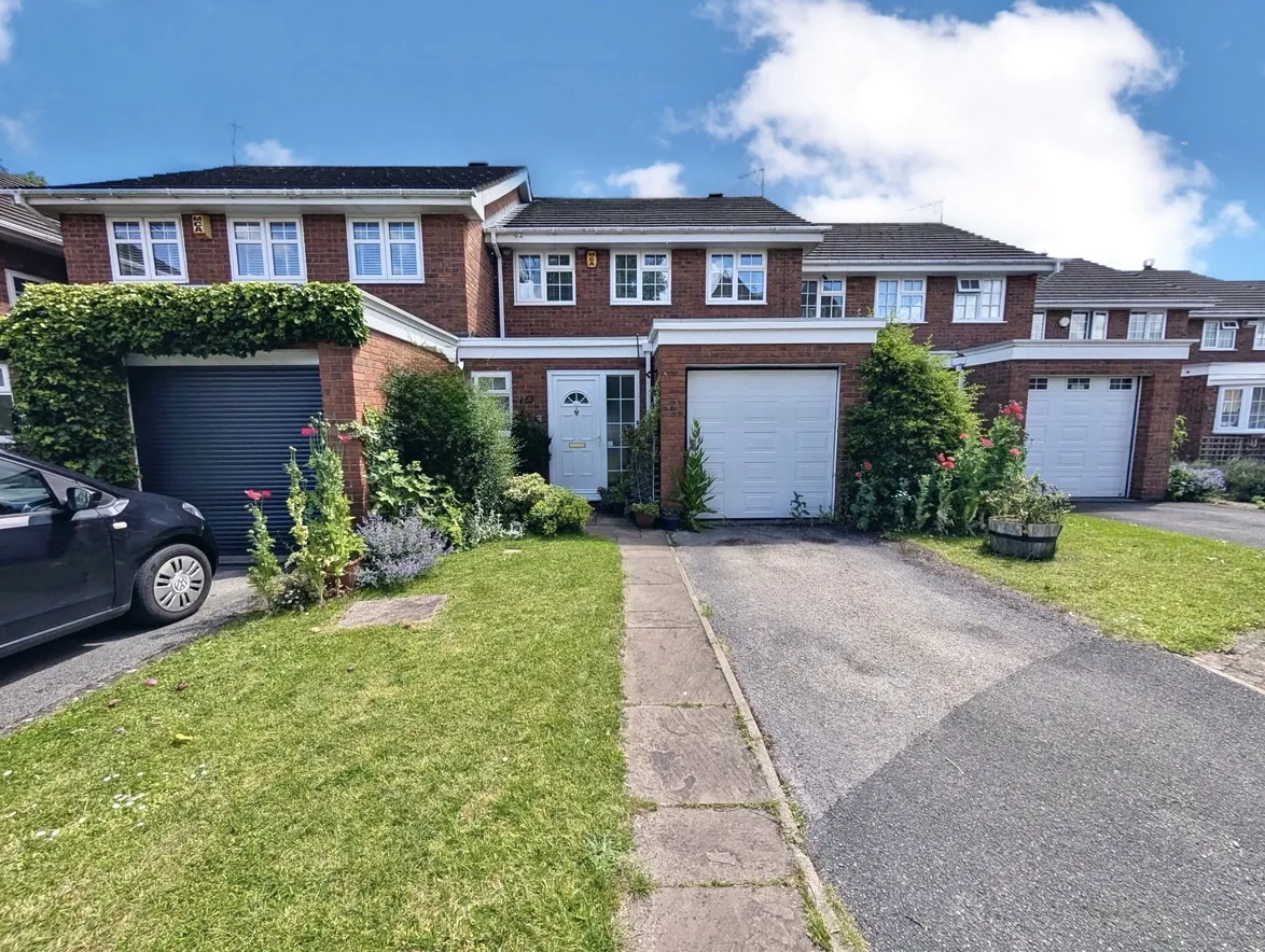 Old Farm Close, Willaston, Neston, CH64