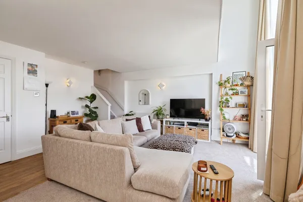 Ferry Street, Bristol, BS1