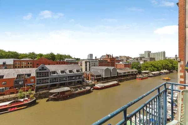 Ferry Street, Bristol, BS1