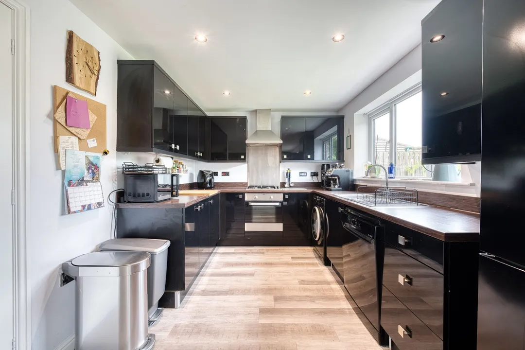 https://mr0.homeflow-assets.co.uk/files/photo/image/47535/5222/_x_/DSC_2968_HDR-40.jpg