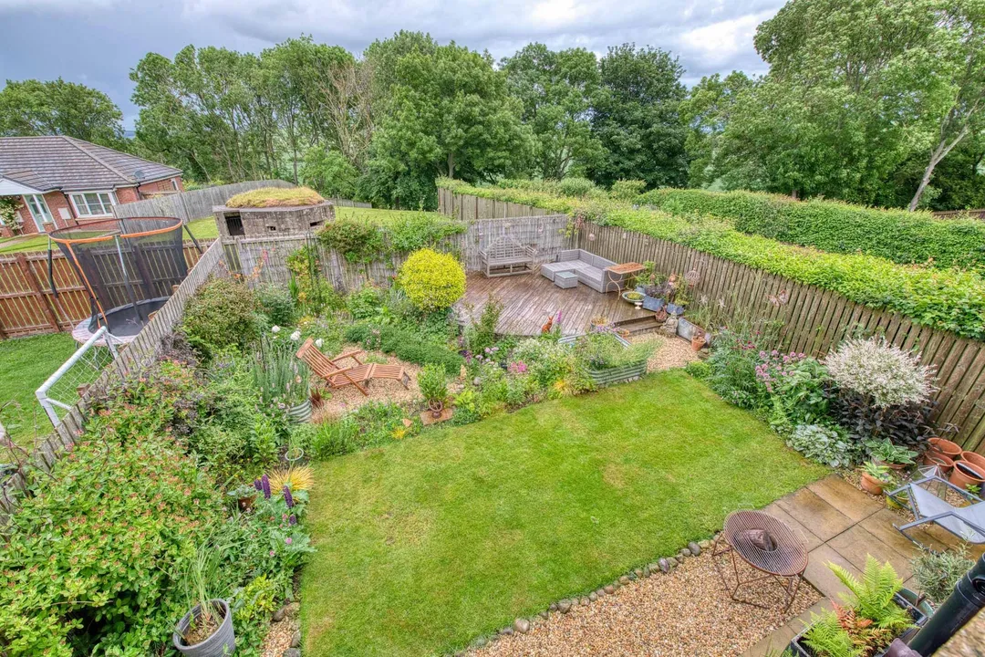 https://mr0.homeflow-assets.co.uk/files/photo/image/47535/5239/_x_/DSC_3281_HDR-88.jpg