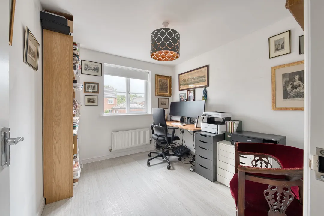 https://mr0.homeflow-assets.co.uk/files/photo/image/47535/5256/_x_/DSC_3103_HDR-63.jpg