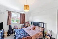 Eardley Road, London