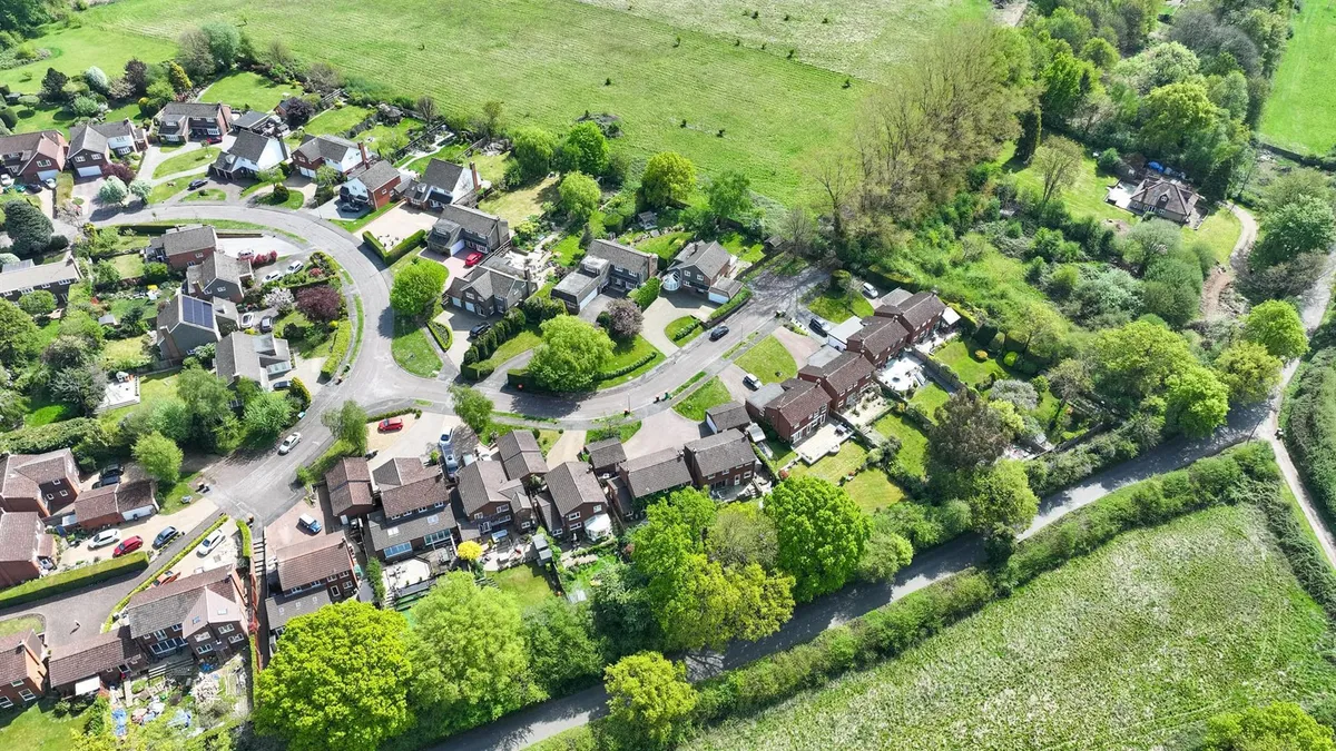 Holywell Road, Studham, Bedfordshire, LU6 2PD