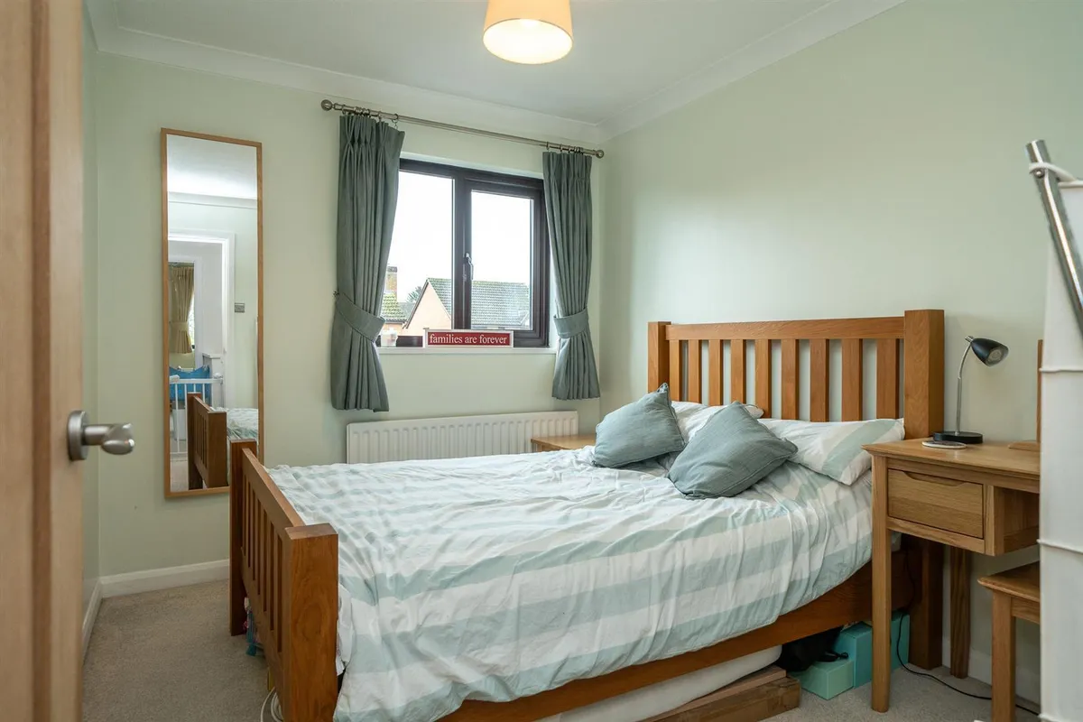Wren Walk, Edlesborough, LU6 2RW