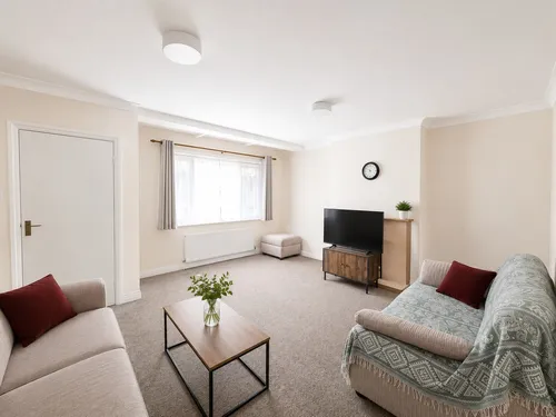 Wilton Avenue, SOUTHAMPTONphoto
