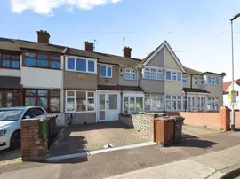 Oval Road North, Dagenham photo