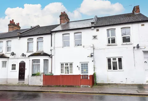 Leavesden Road, Watford, WD24