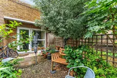 Turenne Close, London