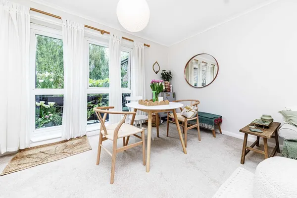Fairfax Road, Teddington, TW11 photo 3