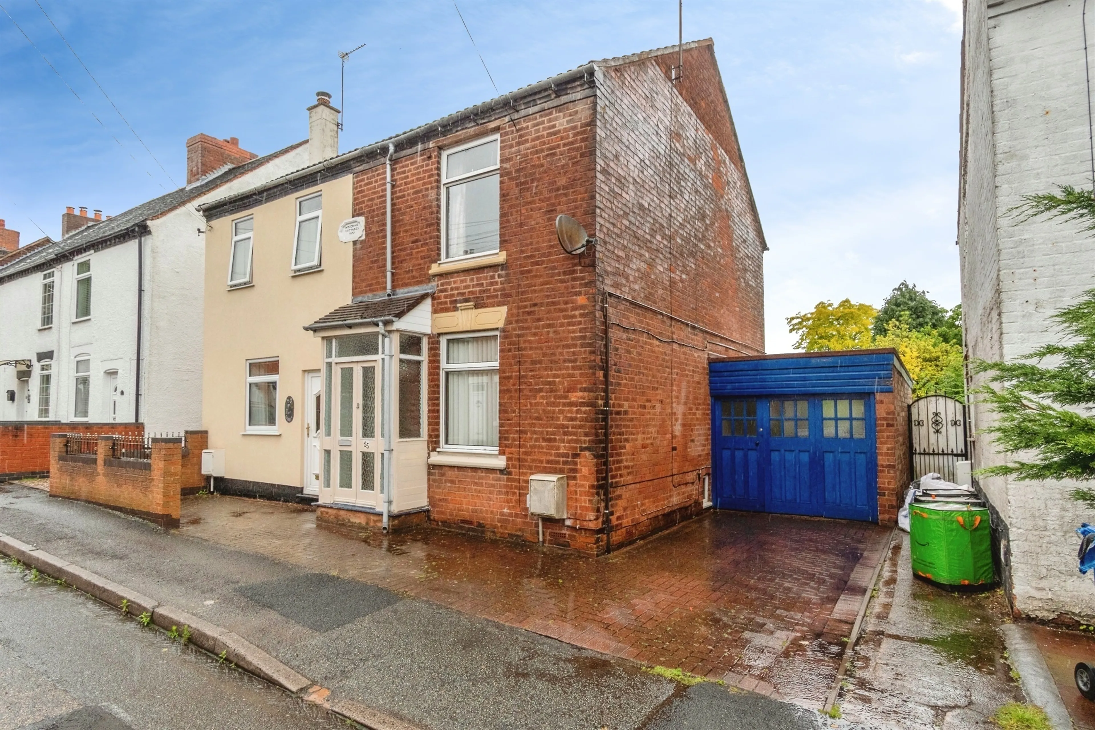 Property photo 0