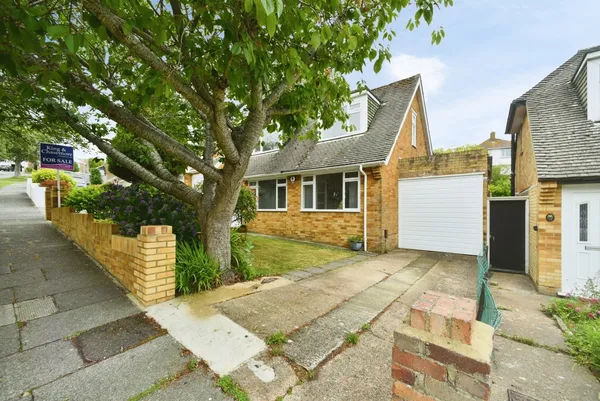 Lustrells Vale, Saltdean, Brighton, E...