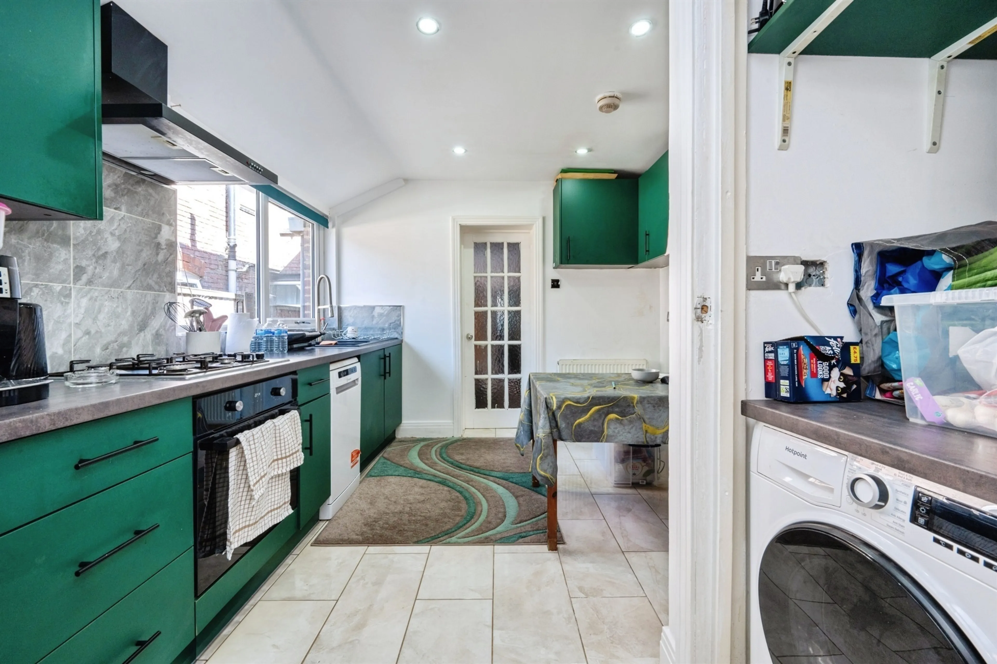 Property photo 0