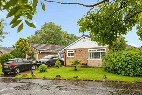 Lapwing Close, Rochdale, Greater Manc...